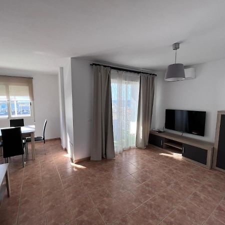 Apartamentos La Caleta كاليتا دي فيليز المظهر الخارجي الصورة