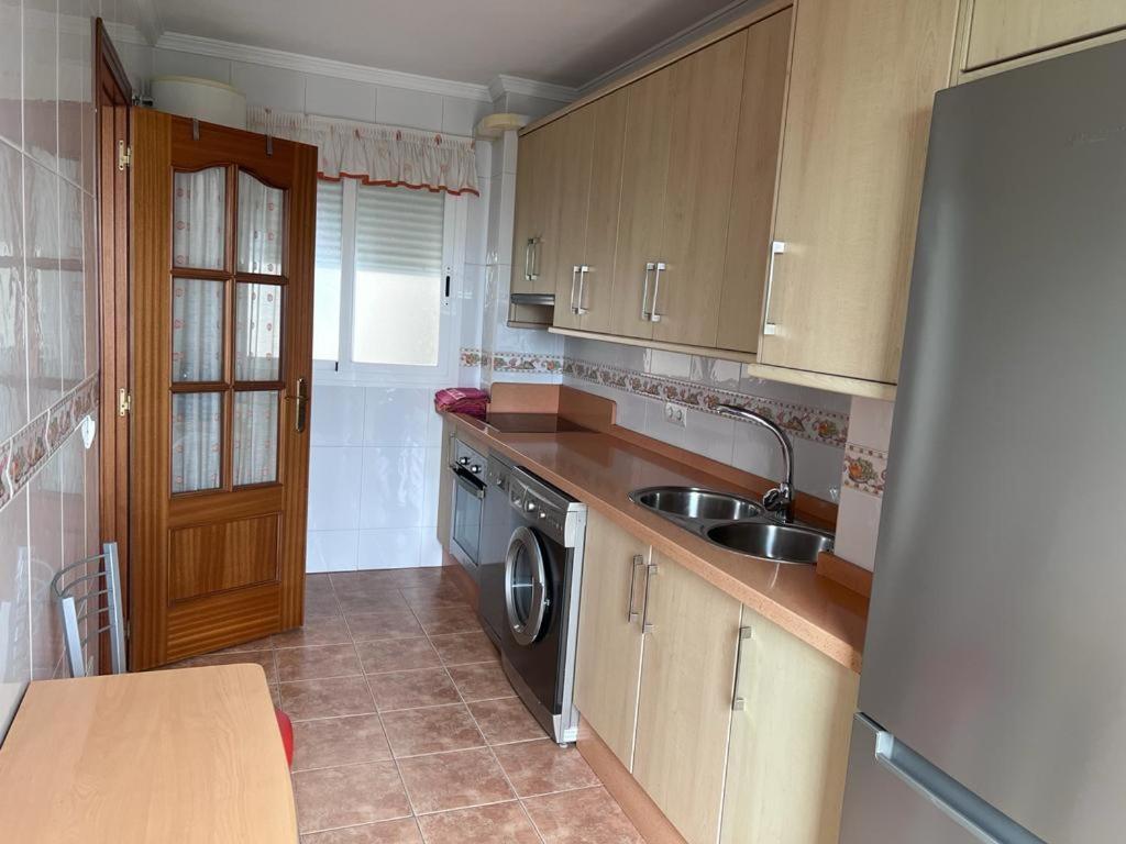 Apartamentos La Caleta كاليتا دي فيليز المظهر الخارجي الصورة