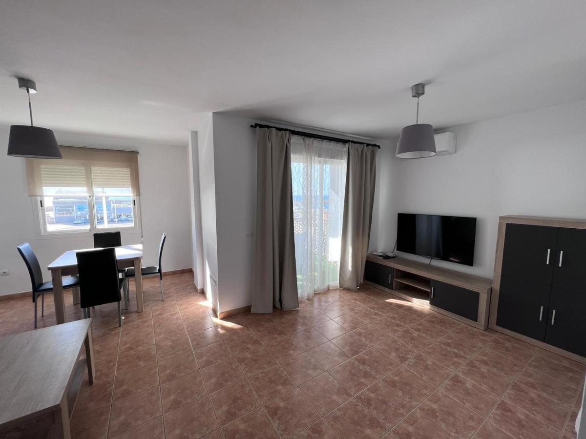 Apartamentos La Caleta كاليتا دي فيليز المظهر الخارجي الصورة