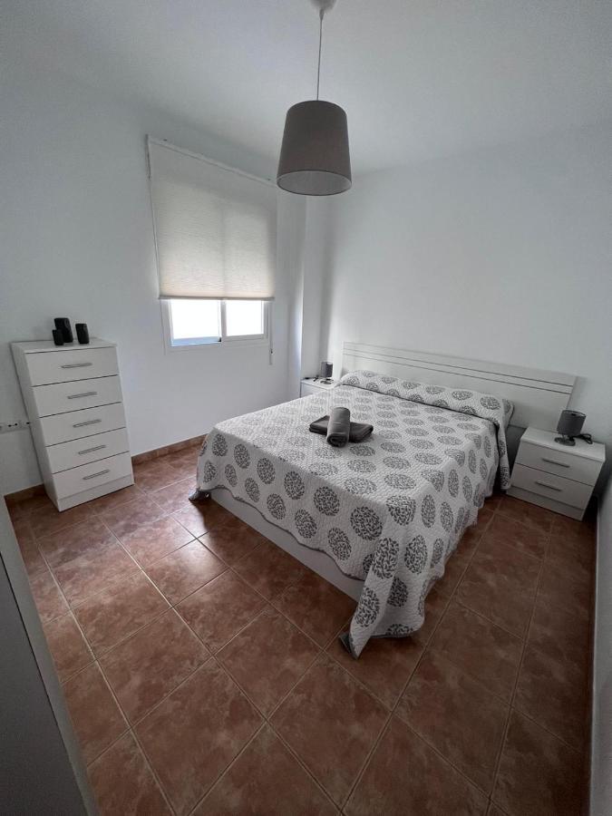 Apartamentos La Caleta كاليتا دي فيليز المظهر الخارجي الصورة