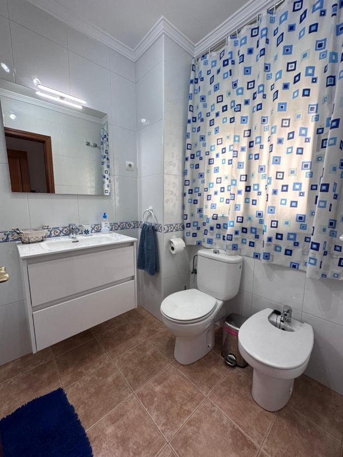 Apartamentos La Caleta كاليتا دي فيليز المظهر الخارجي الصورة